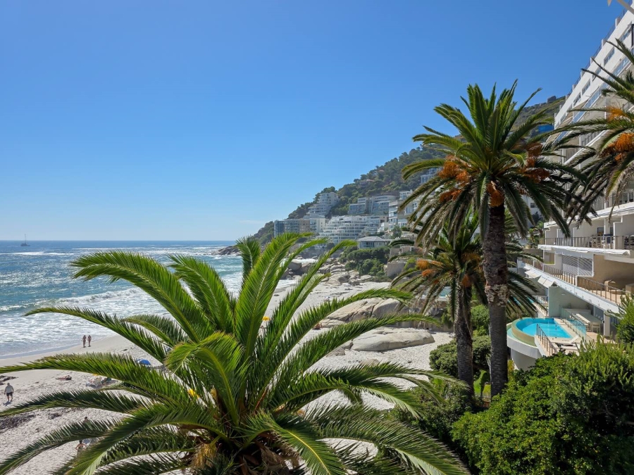 To Let 1 Bedroom Property for Rent in Clifton Western Cape